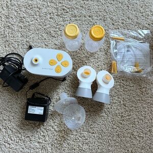 Medela White and Yellow Pump Kit
